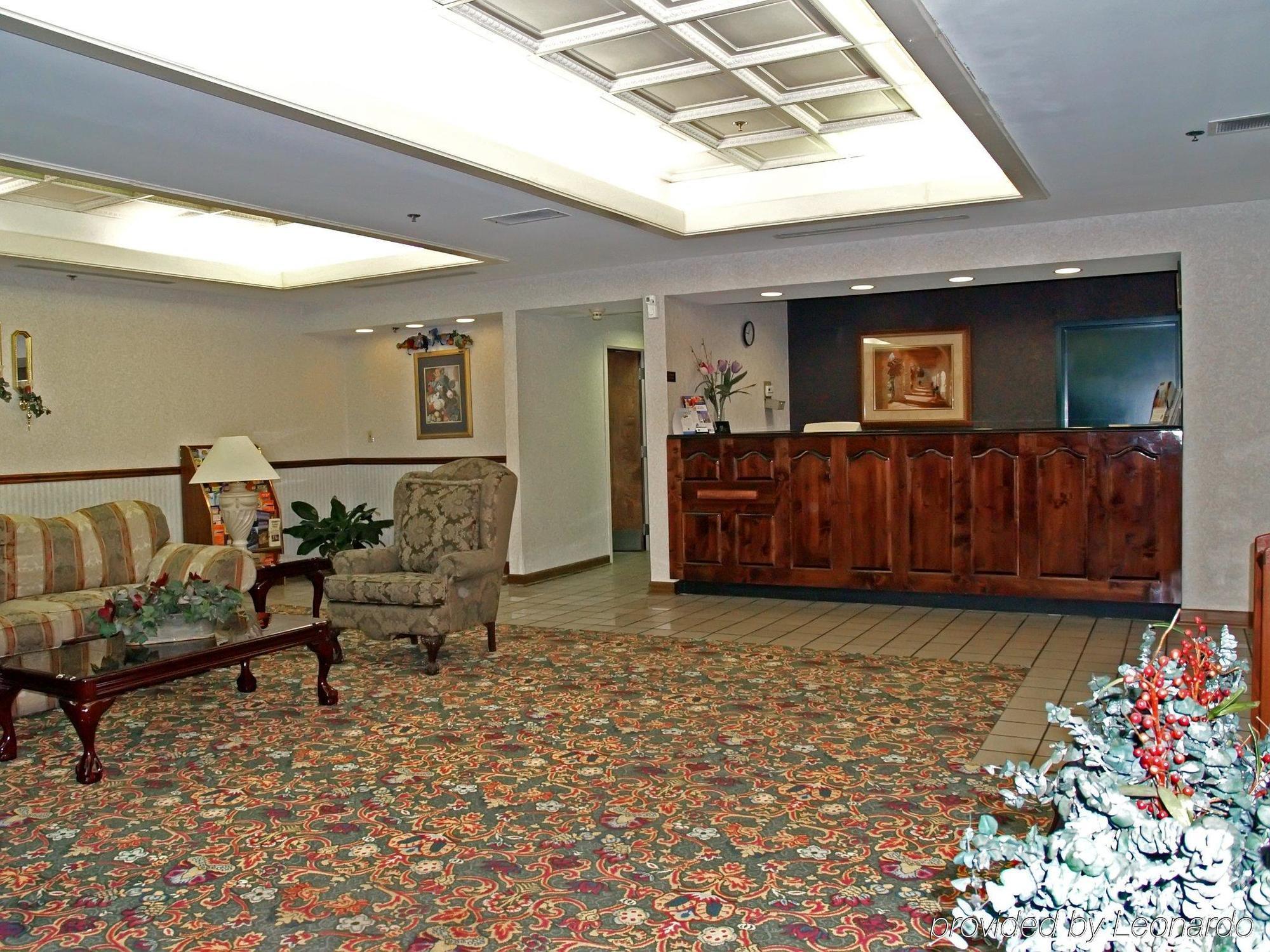 Quality Inn & Suites Near Six Flags - Austell Exterior photo